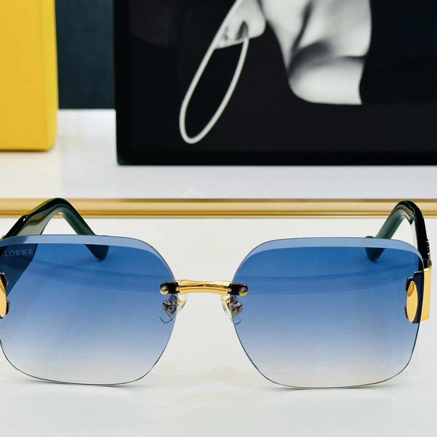 LOEWE ロエベ LW5125S サングラス サイズ:63口16-140