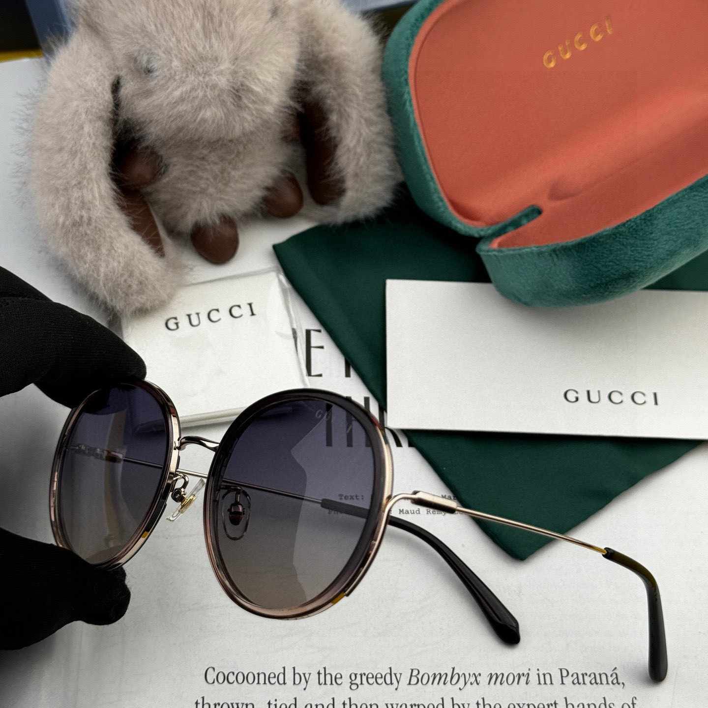 GUCCI グッチ レディース 偏光サングラス G0640 ブラック